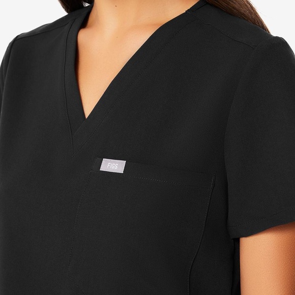 Figs Black Catarina 1 Pocket Scrub - Picture 4 of 5